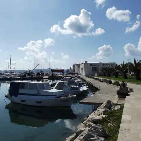 City Beach Apartman