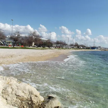 City Beach Apartman